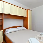 Martin 2224 Apartment