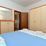 Martin 2224 Apartman