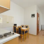 Martin 2224 *