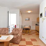 Apartment Martin 2224 Rovinj