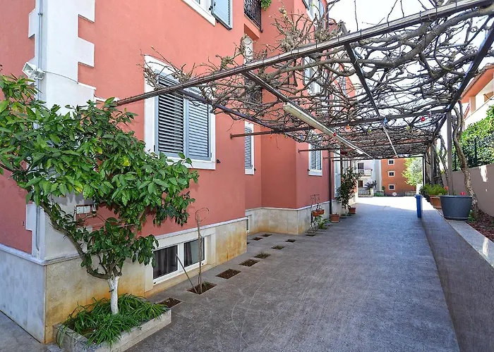 Martin 2224 Appartamento *