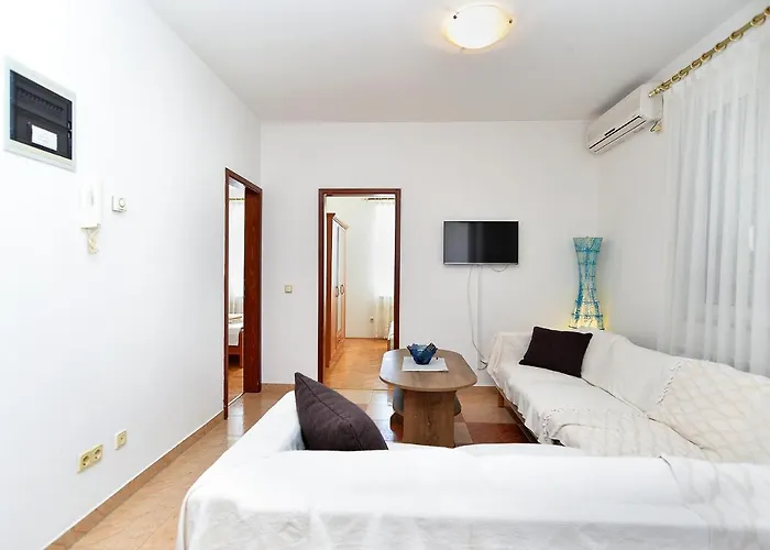 아파트 Martin 2224 *