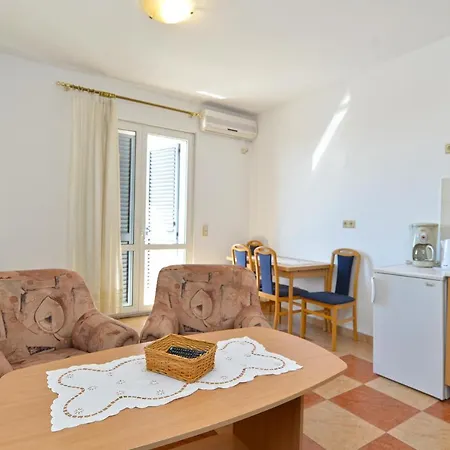 Apartman Martin 2224