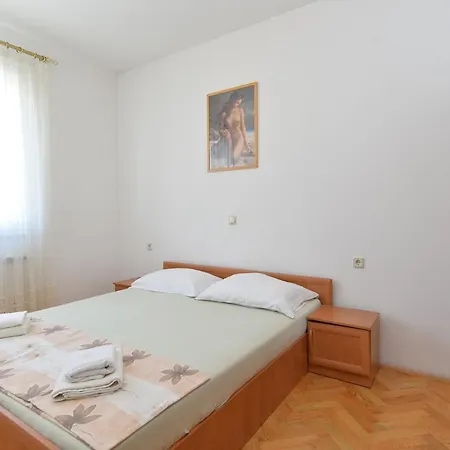 Martin 2224 Apartman *