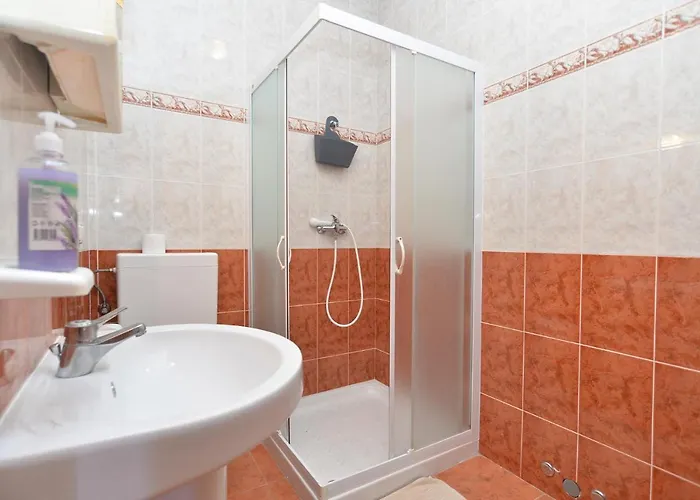 Martin 2224 Διαμέρισμα Ρόβινι